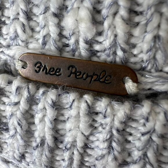 Free People Sweater Womens SZ S/P Raw Edge Inside Out Open Knit Tunic Boho Indie - Picture 2 of 16